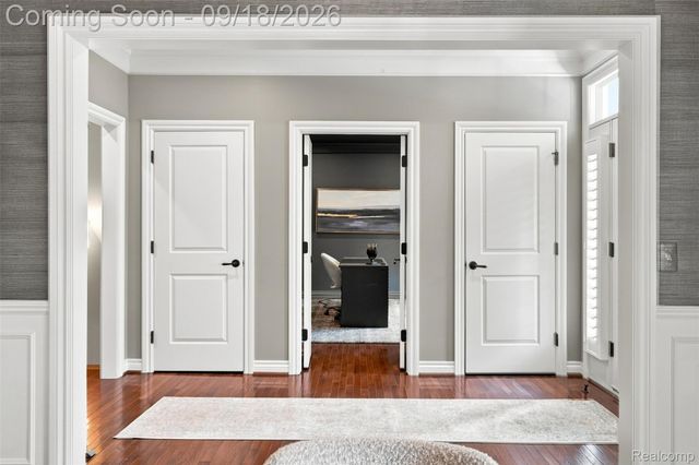 2501 Dorchester Road, Birmingham, MI 48009