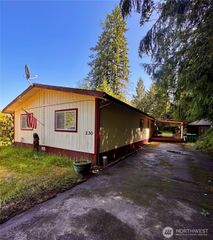 230 Meadowood Drive W, Seabeck, WA 98380