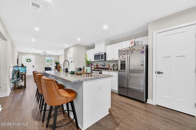2063 Parow Lane NW, Calabash, NC 28467