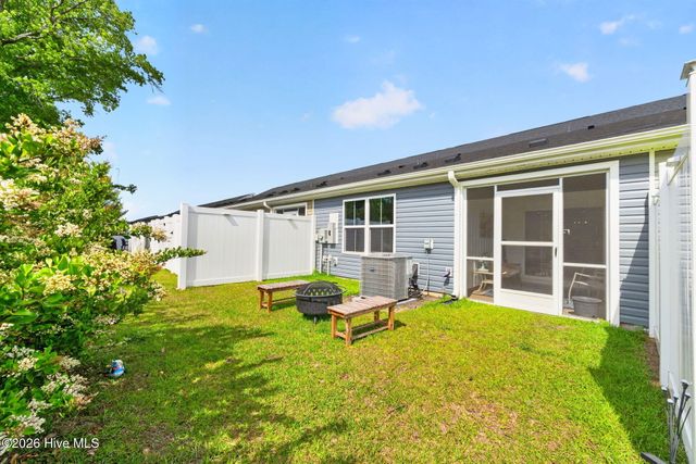 2063 Parow Lane NW, Calabash, NC 28467