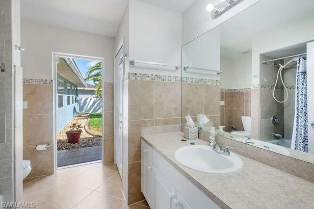 1914 34th ST, Cape Coral, FL 33909