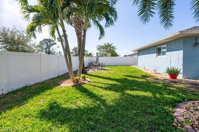 1914 34th ST, Cape Coral, FL 33909