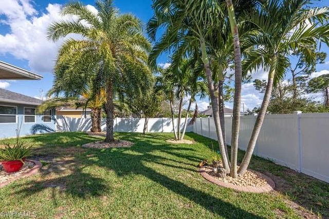 1914 34th ST, Cape Coral, FL 33909
