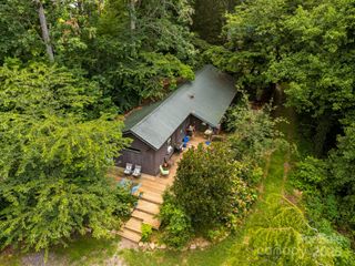 17 & 19 McGee Hill Road, Fairview, NC 28730
