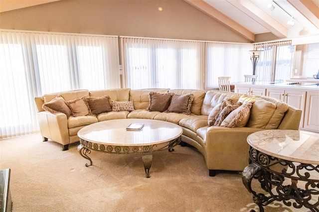 564 Lake Drive, Coldwater, MI 49036