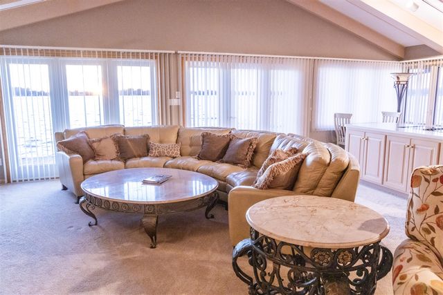 564 Lake Drive, Coldwater, MI 49036