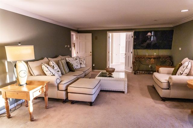 564 Lake Drive, Coldwater, MI 49036