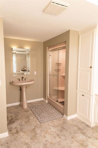 564 Lake Drive, Coldwater, MI 49036