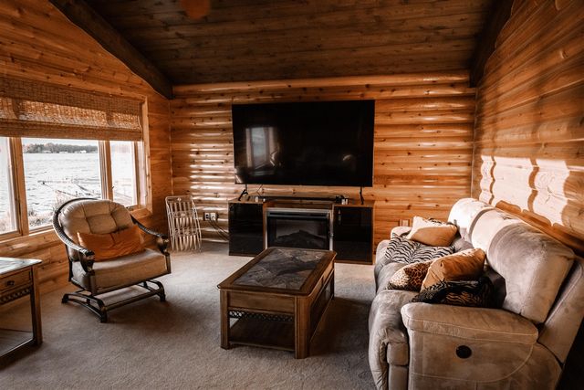 564 Lake Drive, Coldwater, MI 49036