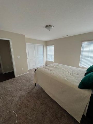 957 Governors Circle, Lancaster, OH 43130