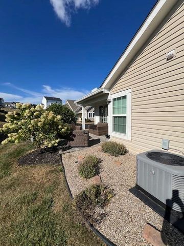 957 Governors Circle, Lancaster, OH 43130