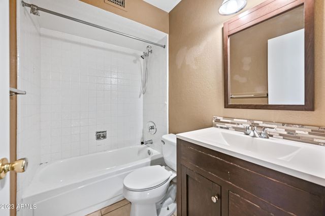 6830 E Paradise Lane, Scottsdale, AZ 85254