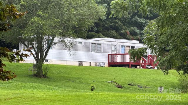 5, 11, 13 Ridge Hill Road, Black Mountain, NC 28711