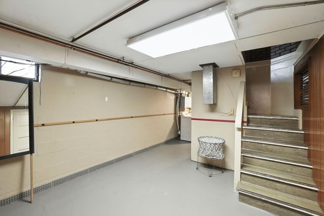 701 S Park Drive, Chesterton, IN 46304