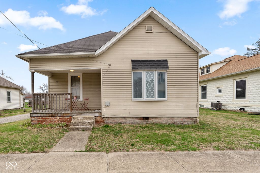 229 Morton Street, Morgantown, IN 46160