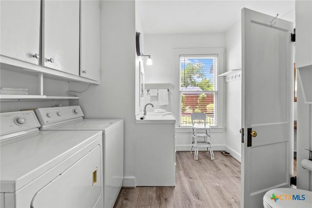 810 E University Avenue, Georgetown, TX 78626