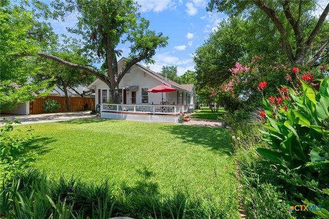 810 E University Avenue, Georgetown, TX 78626