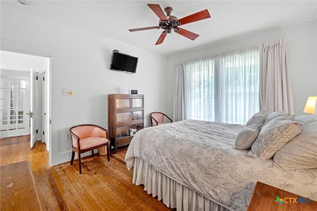 810 E University Avenue, Georgetown, TX 78626