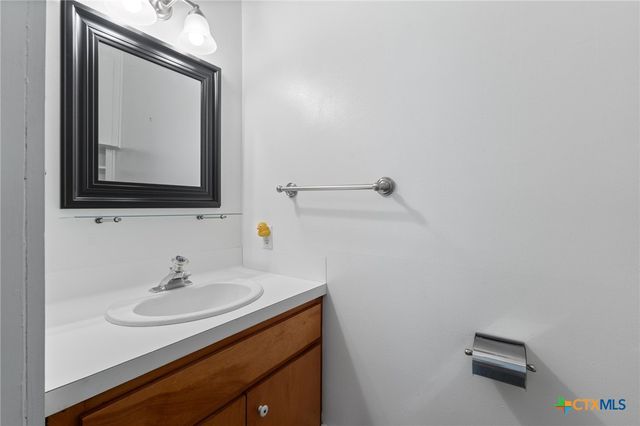 810 E University Avenue, Georgetown, TX 78626