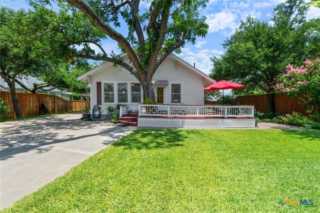 810 E University Avenue, Georgetown, TX 78626