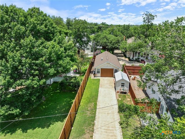 810 E University Avenue, Georgetown, TX 78626