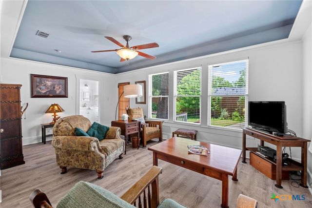 810 E University Avenue, Georgetown, TX 78626
