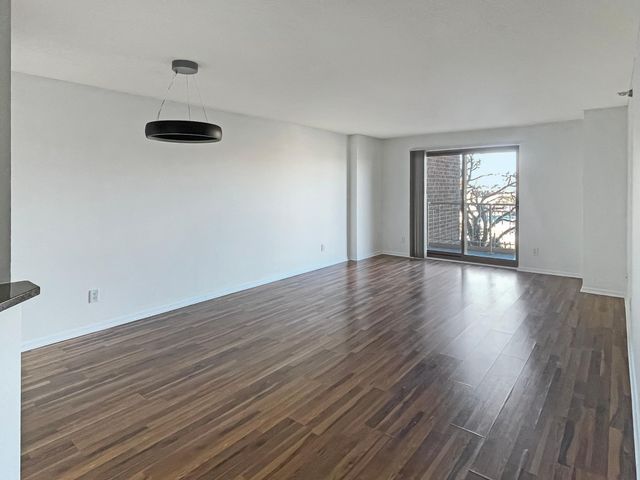 401 S 1st Street 209, Minneapolis, MN 55401