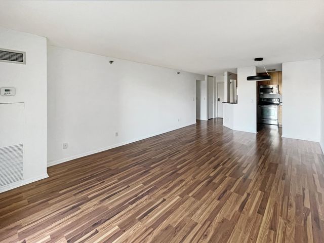 401 S 1st Street 209, Minneapolis, MN 55401