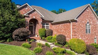 40 Belle River Cir, Maumelle, AR 72113