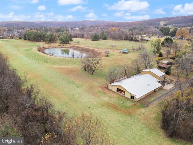 7099 GLEN CURTISS LN, Warrenton, VA 20187