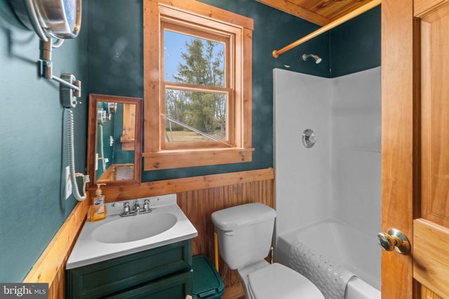 7099 GLEN CURTISS LN, Warrenton, VA 20187