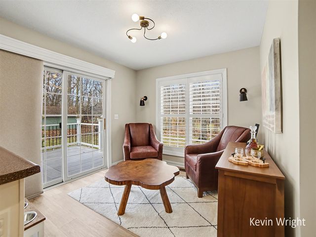 1041 Bear Lake Road, Muskegon, MI 49445