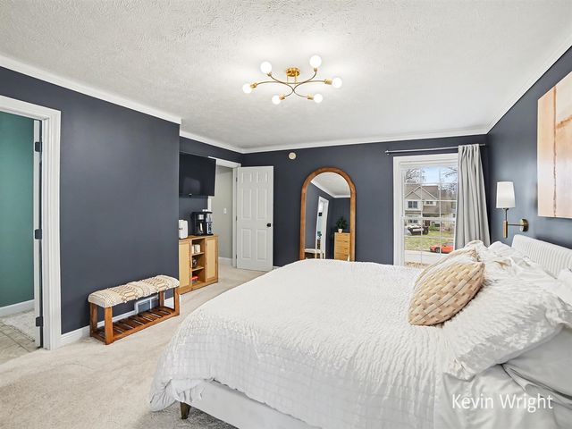 1041 Bear Lake Road, Muskegon, MI 49445