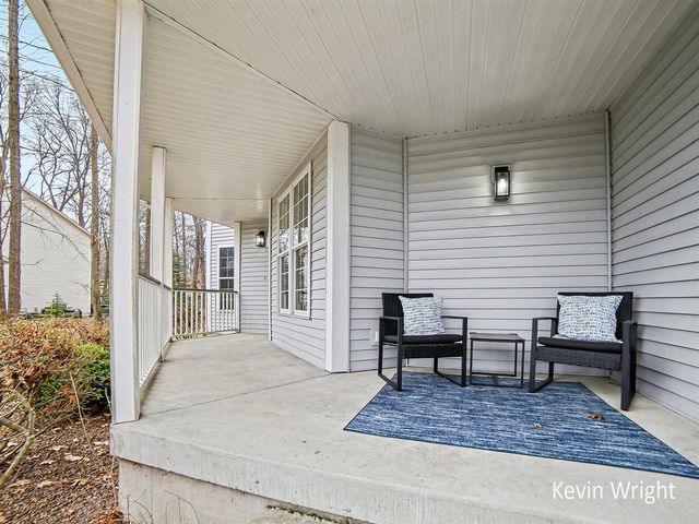 1041 Bear Lake Road, Muskegon, MI 49445