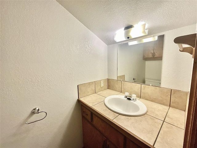 1901 E Lindsey Street 20B, Norman, OK 73071