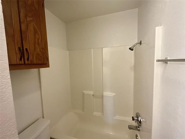 1901 E Lindsey Street 20B, Norman, OK 73071