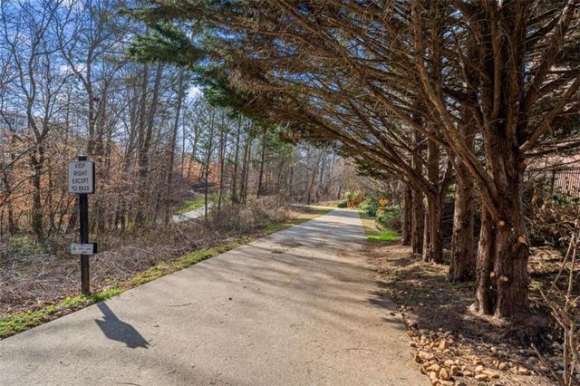 1651 Wehunt Place, Smyrna, GA 30082