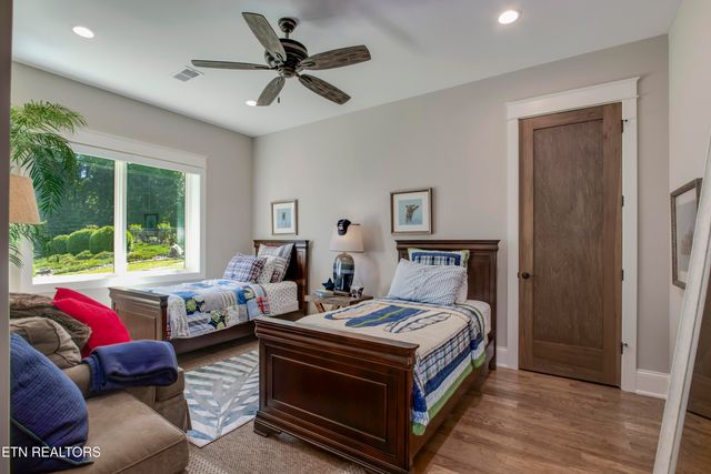 128 Hiwonihi Tr, Vonore, TN 37885