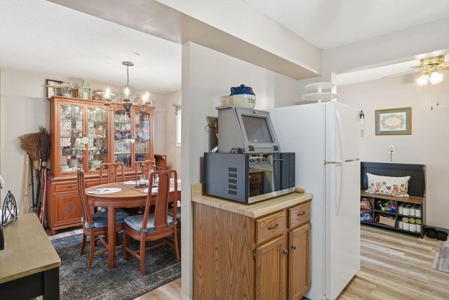 37 Greenwood Ter 37, Chicopee, MA 01022