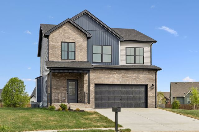 1800 Arrowhead Ct, Clarksville, TN 37042