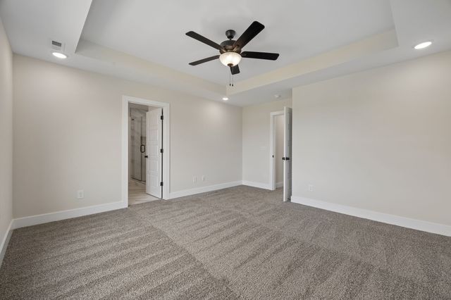 1800 Arrowhead Ct, Clarksville, TN 37042