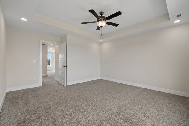 1800 Arrowhead Ct, Clarksville, TN 37042