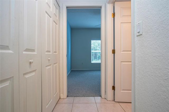 7043 STRAND CIRCLE 102, Bradenton, FL 34203