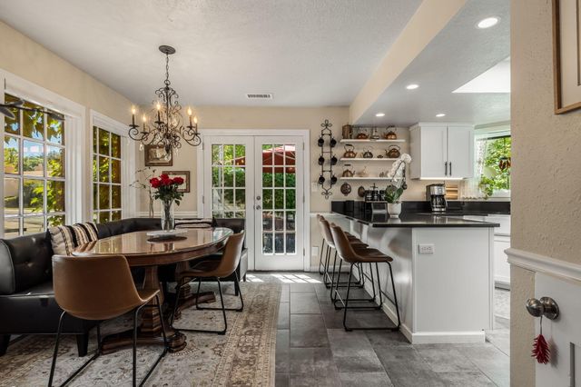 9651 Village Green Drive NE, Albuquerque, NM 87111