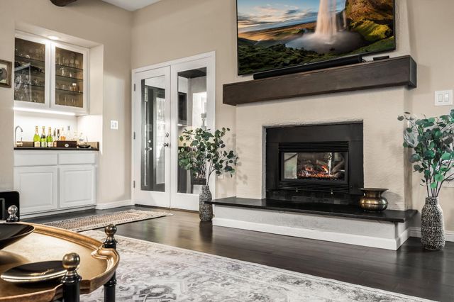 9651 Village Green Drive NE, Albuquerque, NM 87111