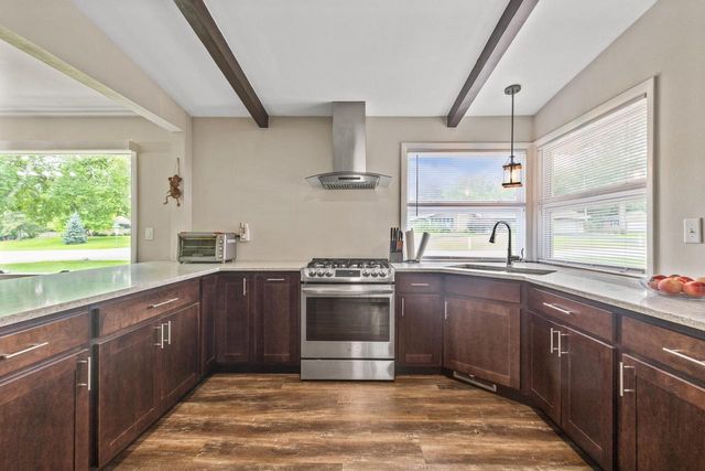 11310 Haleco LANE, Hales Corners, WI 53130