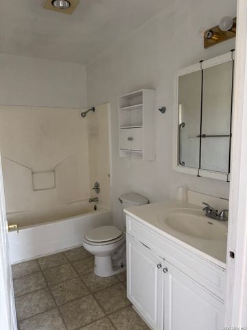 112 San Antonio Street, Runge, TX 78151