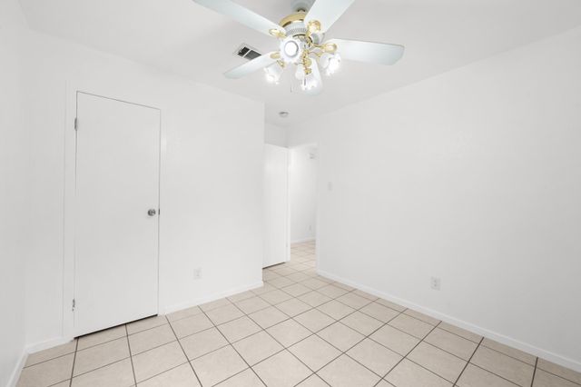 5434 Sugar Creek Drive, La Porte, TX 77571