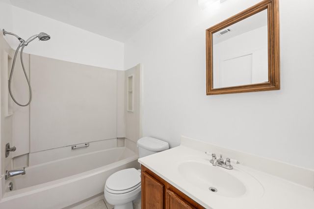 5434 Sugar Creek Drive, La Porte, TX 77571