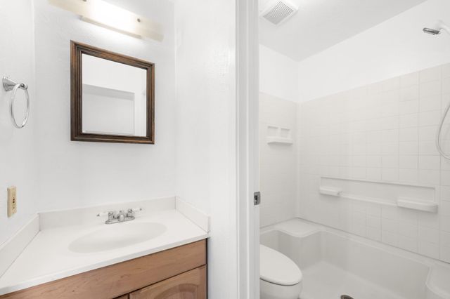 5434 Sugar Creek Drive, La Porte, TX 77571